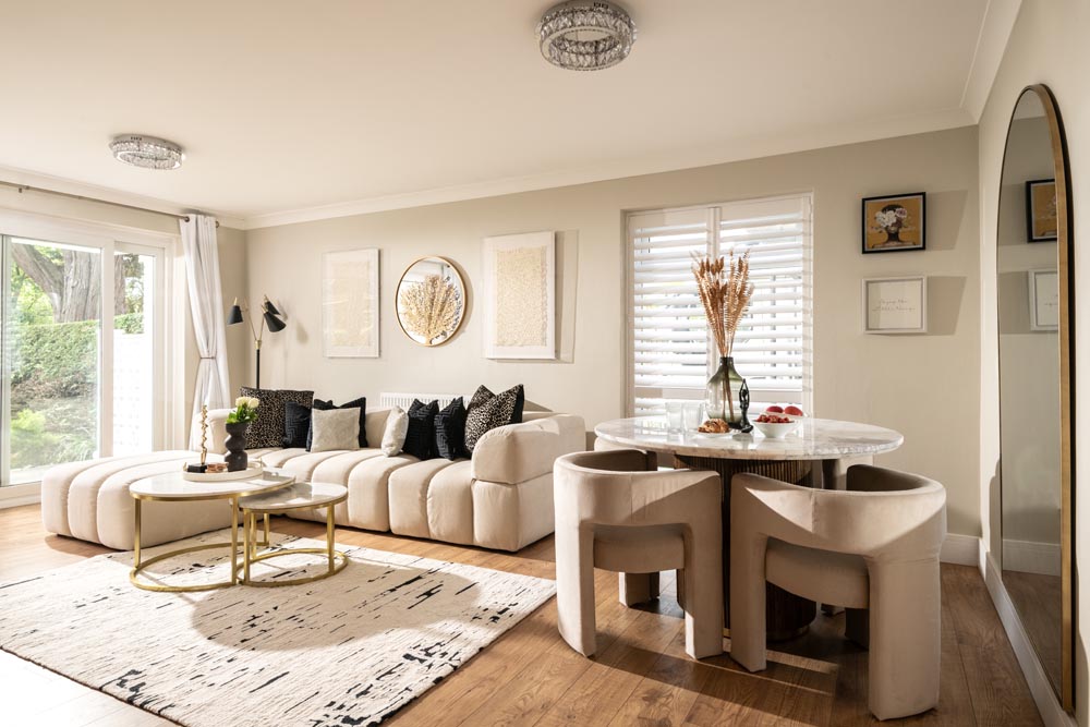 Seahaven in Sandbanks is a gorgeous coastal holiday retreat just a 2 minute walk from the beach | Downwood Holidays, Dorset