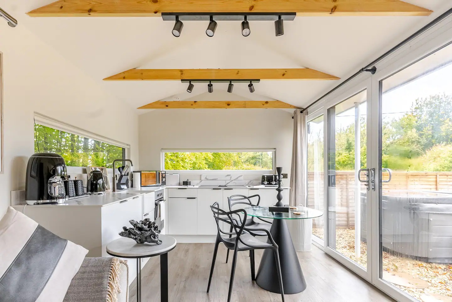 Stargaze, a luxury chalet with a hot tub, sleeps two | Downwood Holidays, Dorset