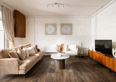 Primrose Cottage is a luxury holiday cottage with a hot tub in the Dorset countryside | Downwood Holidays