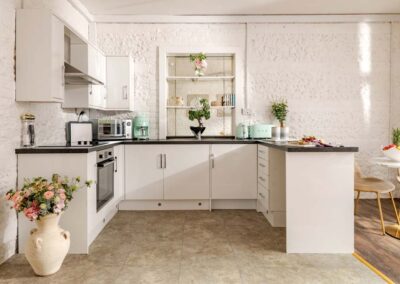 Primrose Cottage is a luxury holiday cottage with a hot tub in the Dorset countryside | Downwood Holidays