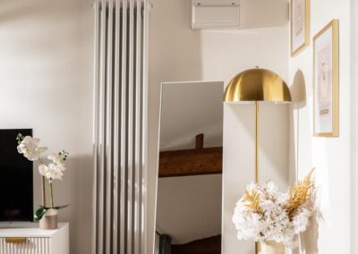 Stargaze, a luxury chalet with a hot tub, sleeps two | Downwood Holidays, Dorset